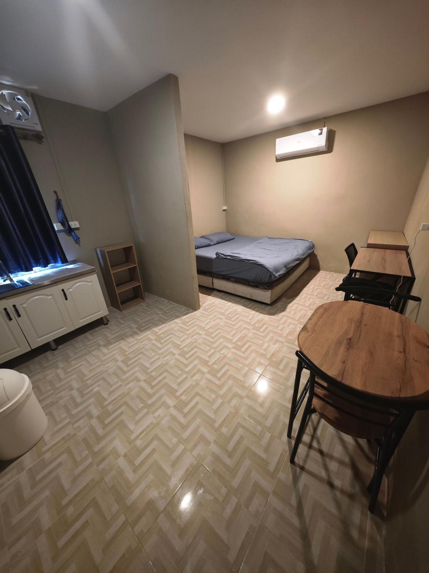Social Quarters Blanco - Youth Hostel 18 To 35 Only Pantai Railay Luaran gambar