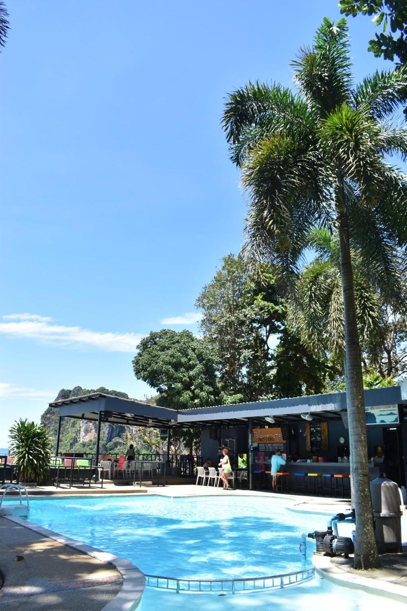 Social Quarters Blanco - Youth Hostel 18 To 35 Only Pantai Railay Luaran gambar